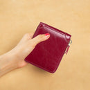 Carteira Elegância Compacta: Carteiras Pequenas de Couro Femininas!