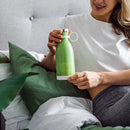 Garrafinha mixer portátil ."Descubra o Sabor da Conveniência com o Mini Liquidificador Portátil de 350ml! 🍹