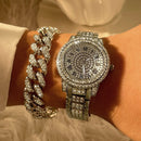 Relógio e Pulseira Luxuria ,pra quem gosta de brilhar .